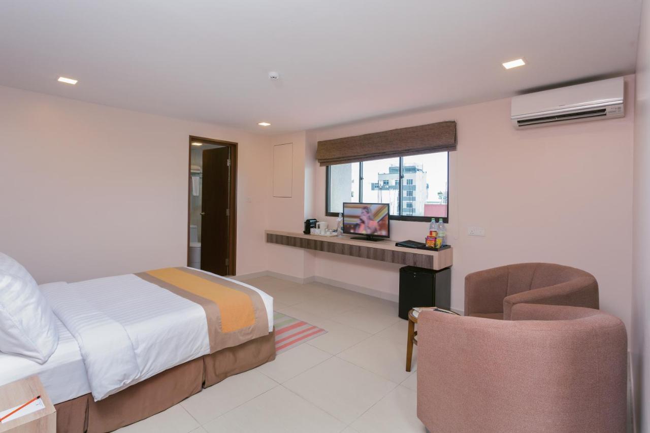 Champa Central Hotel Male Exterior foto